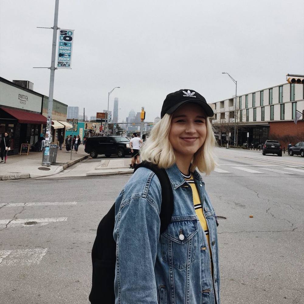 Meet your Posher, Hannah